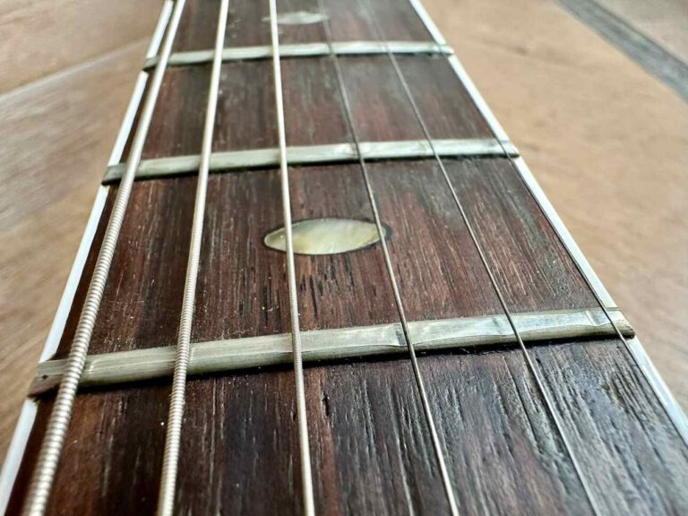 What’s The Green Stuff on My Guitar Frets? Just Clean and Polish 