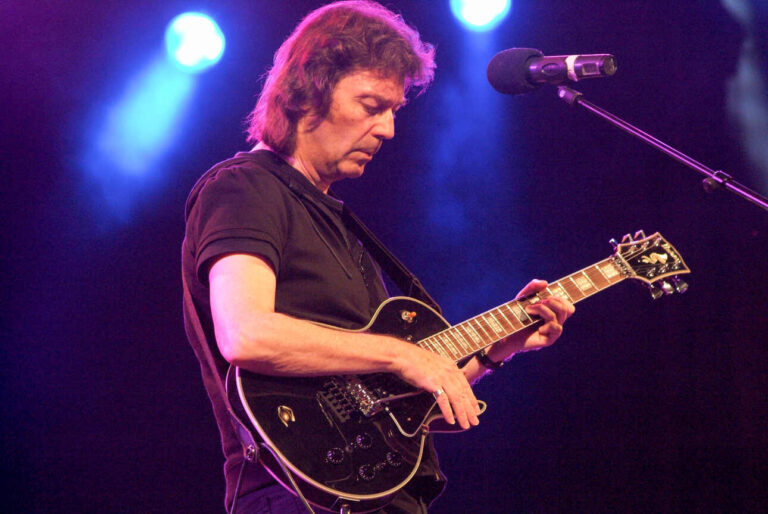 Steve Hackett Unleashes Guitar Fury on ‘The Circus And The Nightwhale’